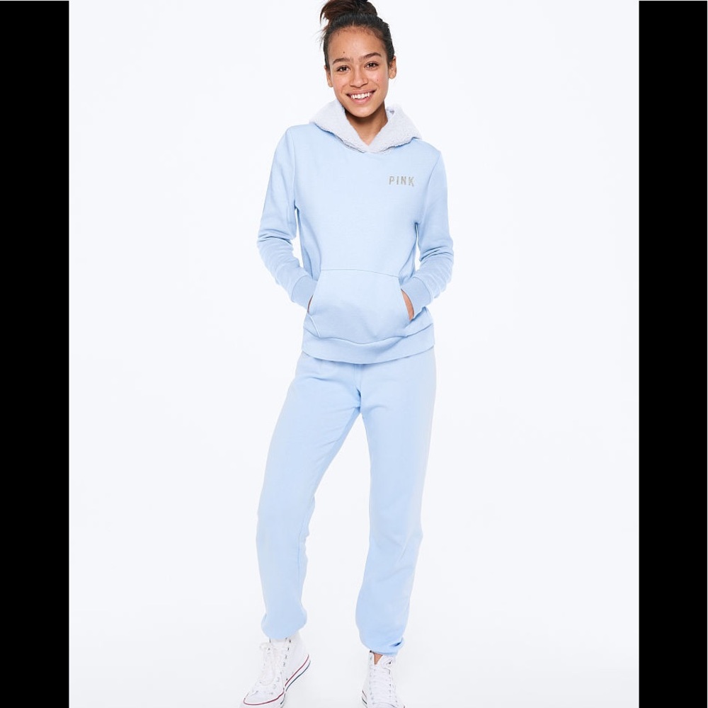 💕 VS PINK PERFECT BLUE SHERPA HOOD PULLOVER SET - Picture 3 of 7